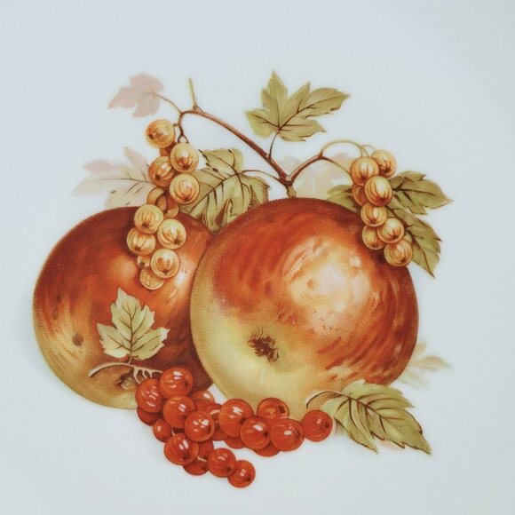 Vintage PM Jaeger & Co. Harvest Dinner Plate, Red Apple & Berry, Heavy Gold Trim - Picture 2 of 10